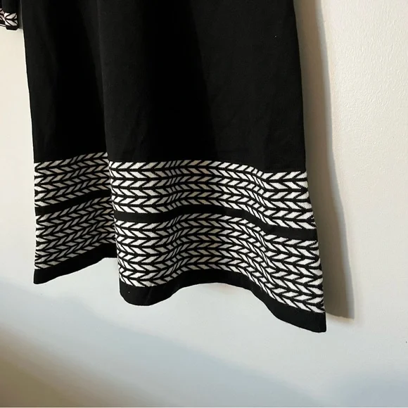 Printed-Trim Sweater Dress - Picture 10 of 12